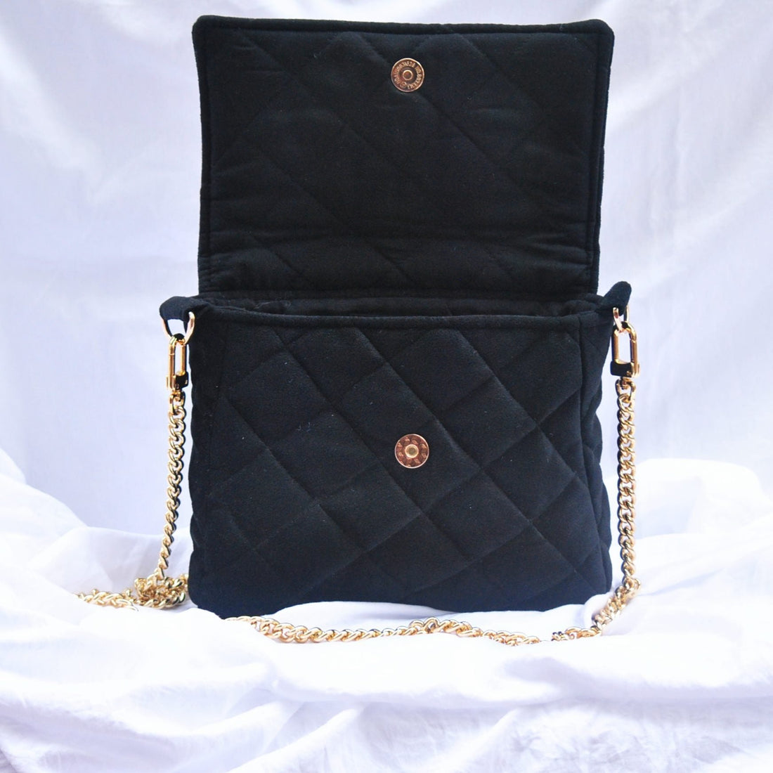 Cartera Flo Basic Negra